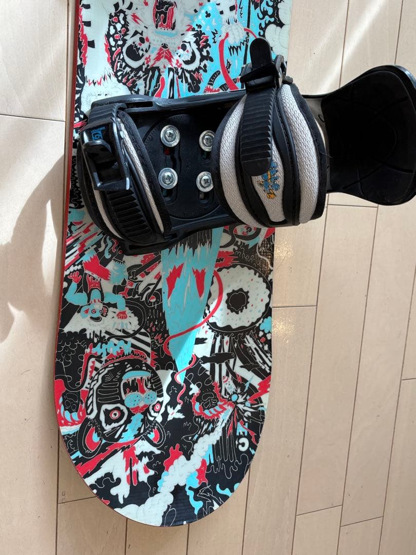 ロシニョール　スノーボード板110cm ビンディングサロモン2点セット