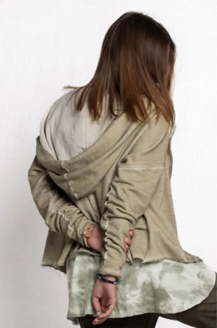 サルセーション　パーカー