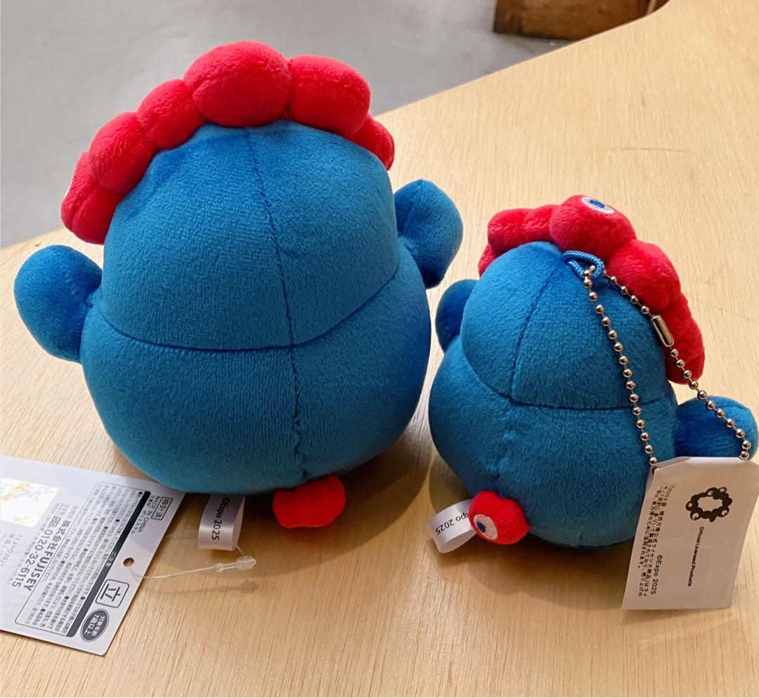 ミャクミャク もっちり ぬいぐるみ 2点 もっちり 立 ミニ ボールチェーン