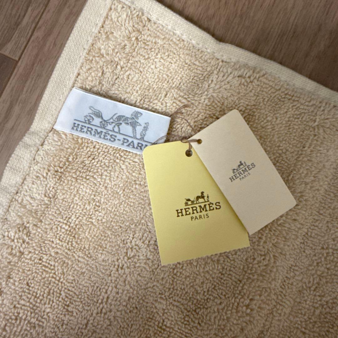 新品未使用✨HERMES エルメス タオル ステアーズ ベージュ