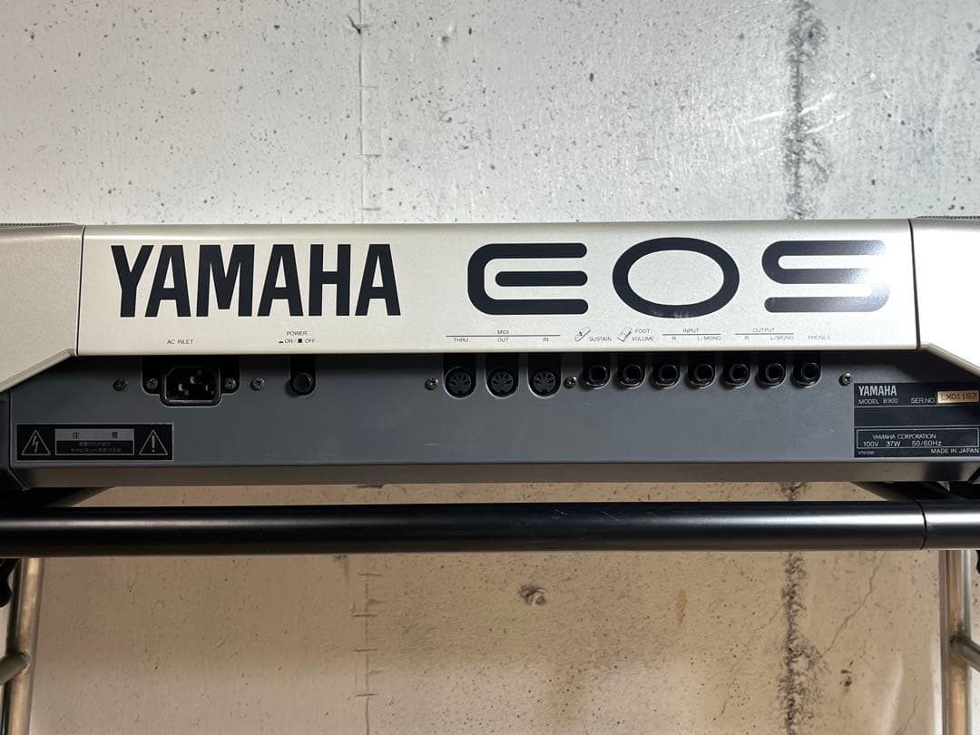 ヤマハ シンセサイザー EOS B900 小室哲哉 監修 スタンド付き