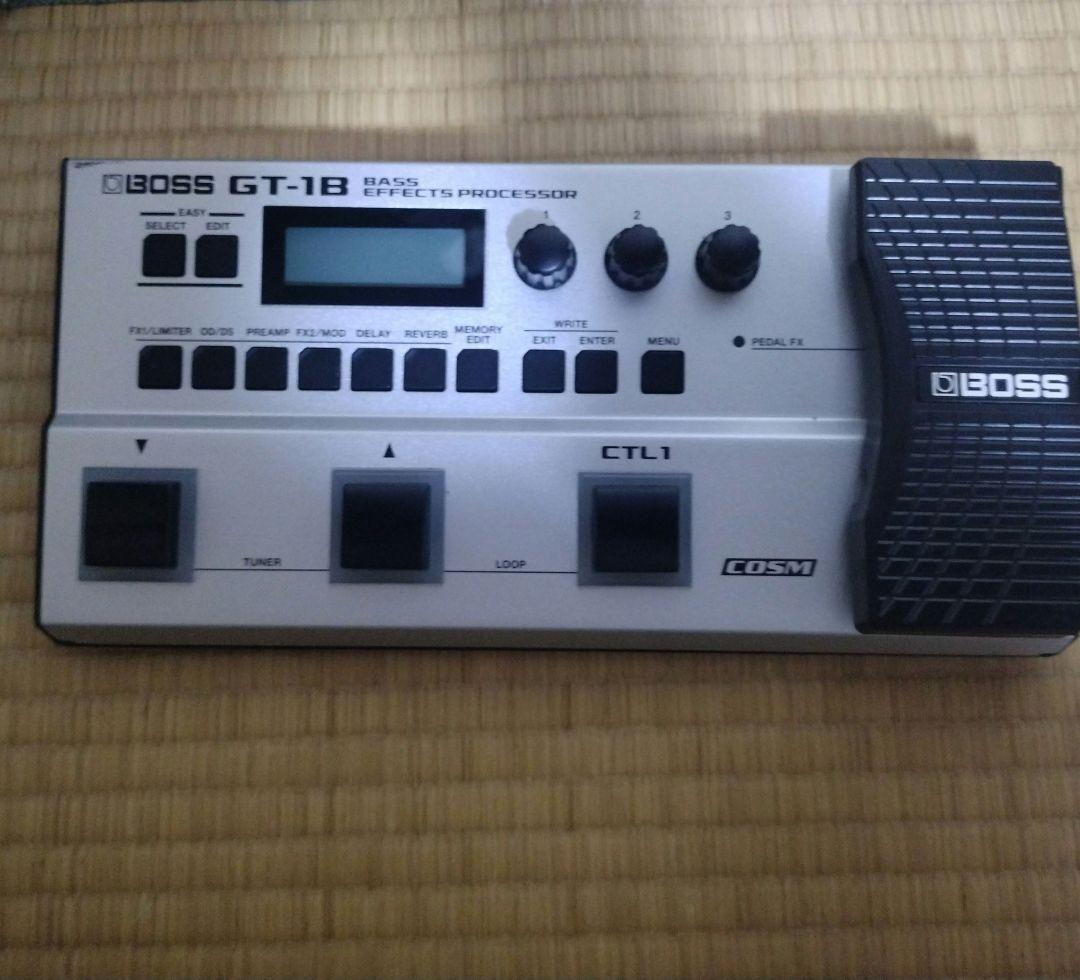ベース BOSS GT-1B