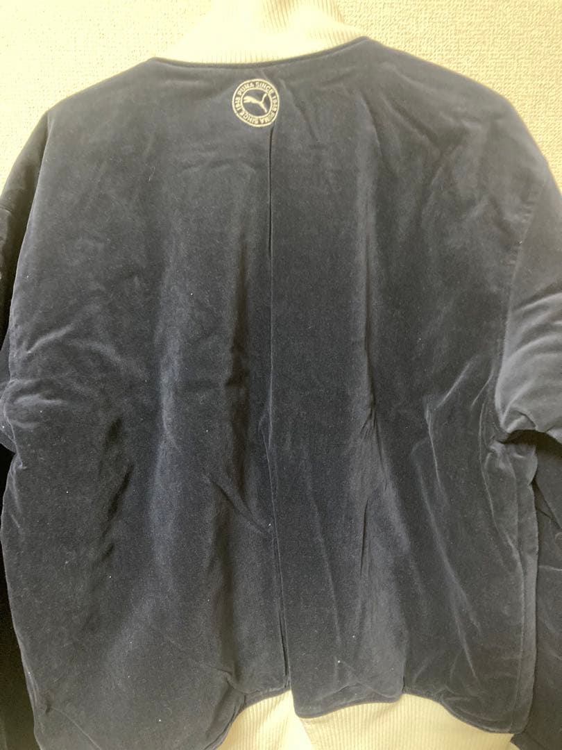 プーマ　トラックジャケット　Ｏサイズ 未使用品