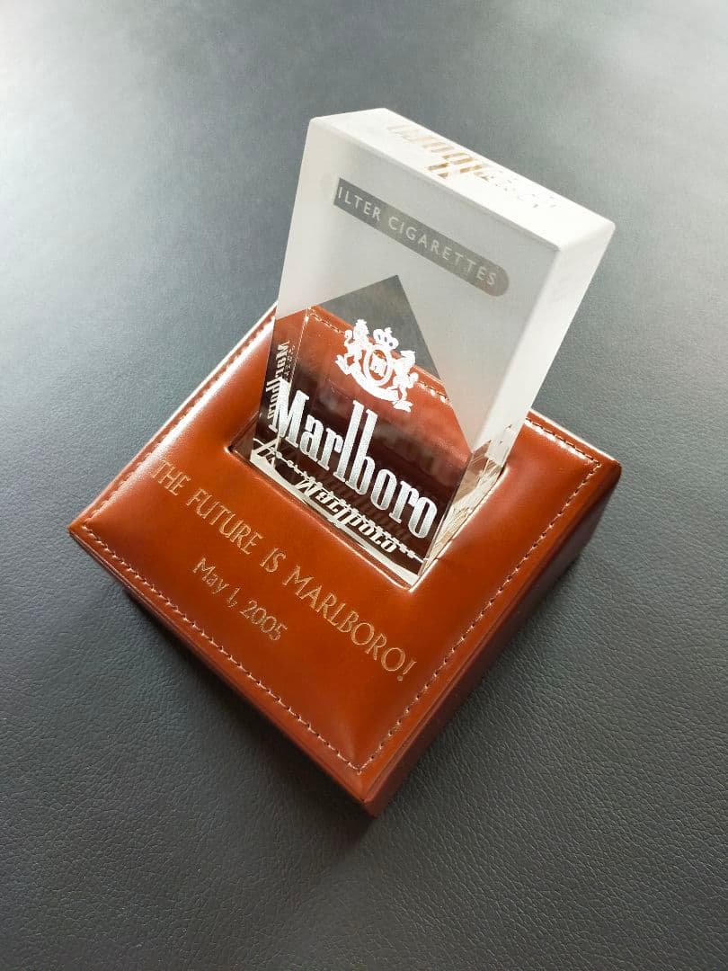 Marlboro クリスタル オブジェ 置物 非売品