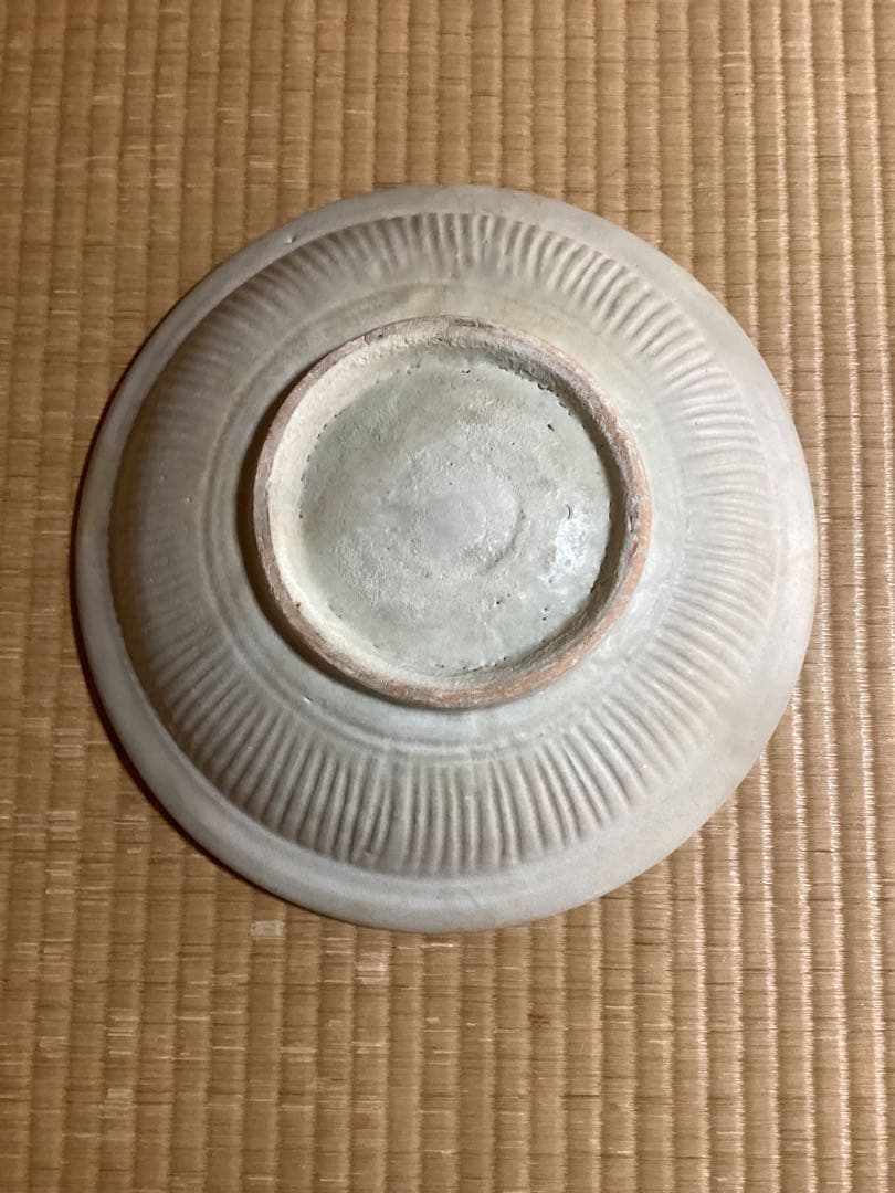 骨董古美術鉄絵花文大皿　古陶器　タイ　スコータイ時代　カロン窯　コレクター所蔵品