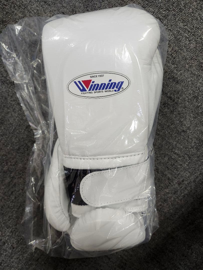 Winning ウイニング ボクシンググローブ 14oz 白ホワイト 確実正規品