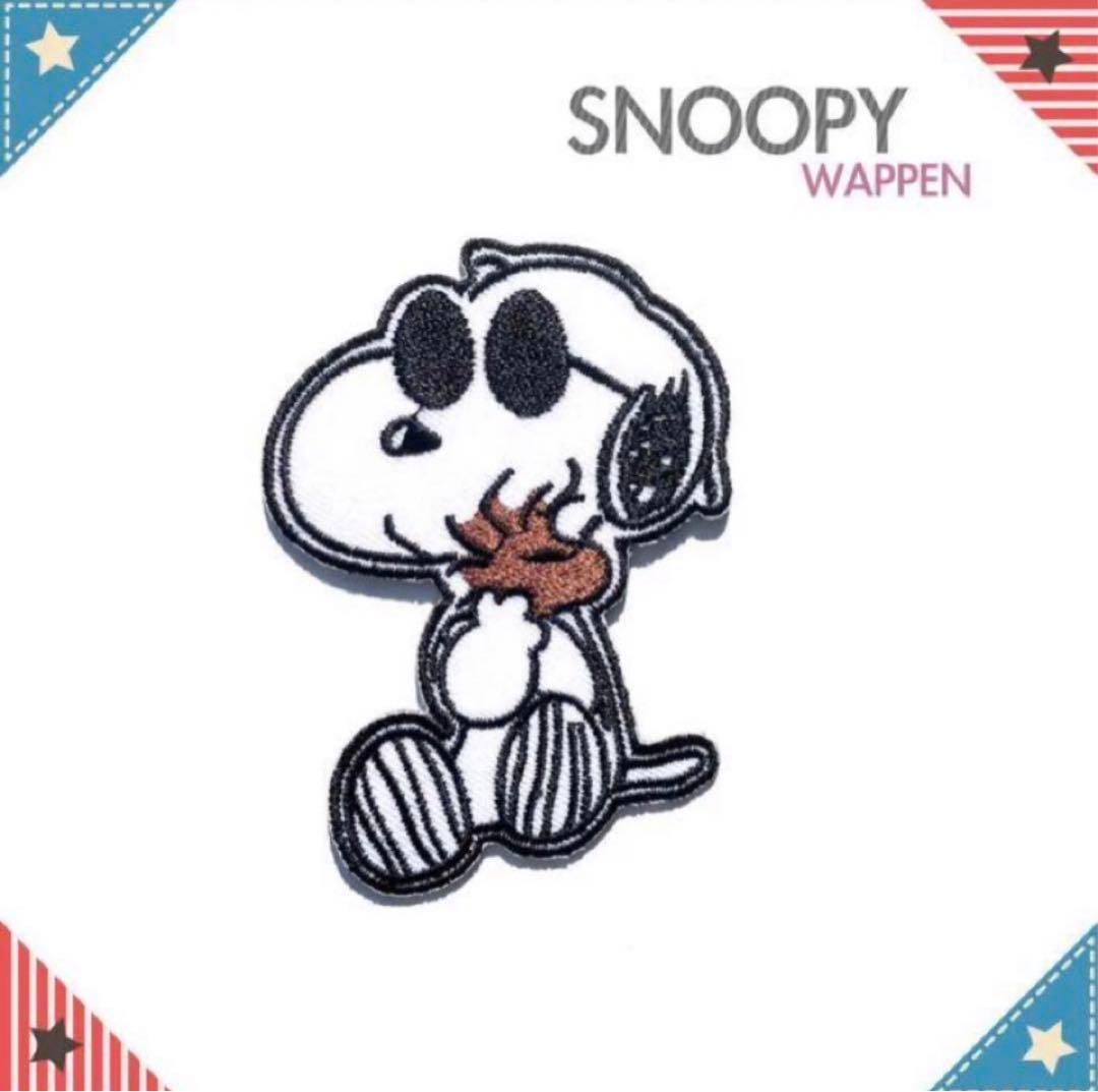 希少♤レア⚡グラサン❡スヌーピー❂ウッドストック⭐︎を抱っこする✿スヌ❆ワッペン