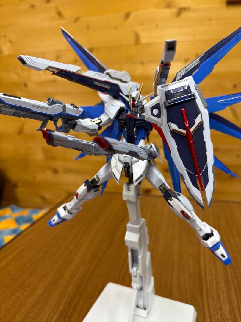 メタルビルド　フリーダムガンダム