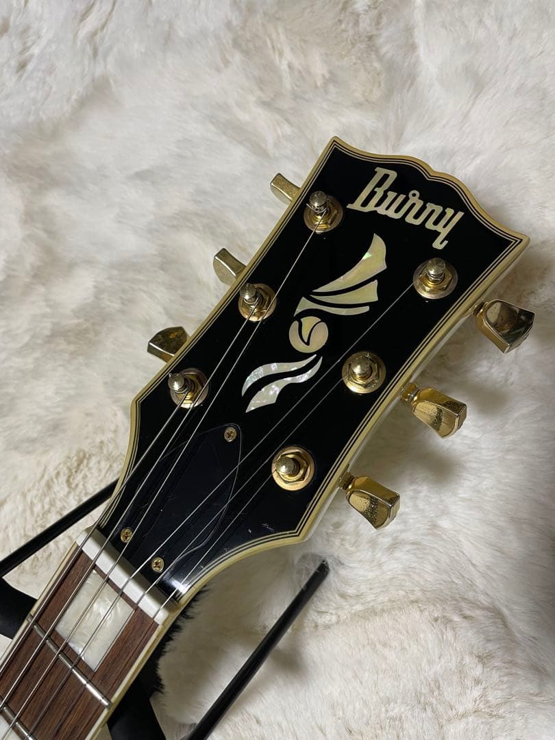 Burny レスポールカスタム　白