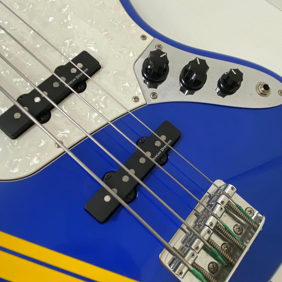 SQUIER スクワイヤー by Fender TOMO JAZZ BASS