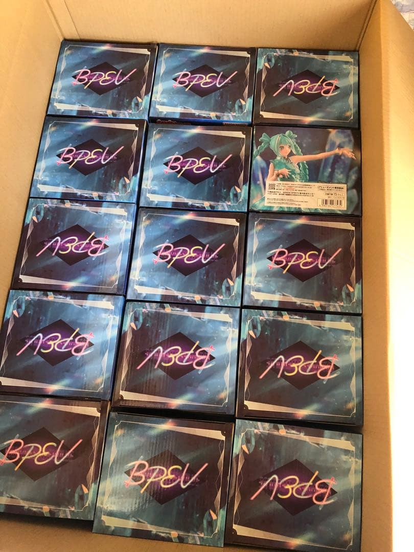 初音ミク　フィギュア　BPEV エメラルド　フリーレン　青ブタ　スクール　40個