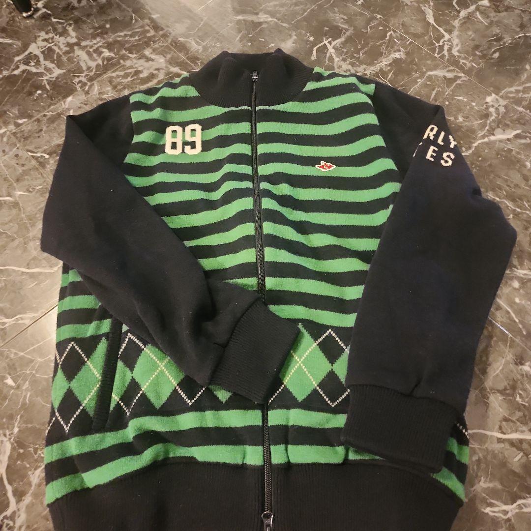 緑と黒のストライプジャケット 89