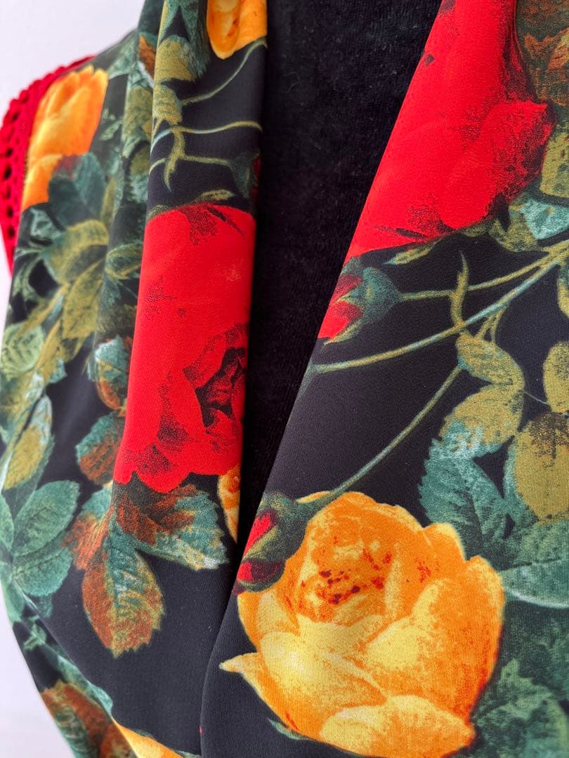 フラメンコ マントンシージョ ブラック花柄　レッドフレコ