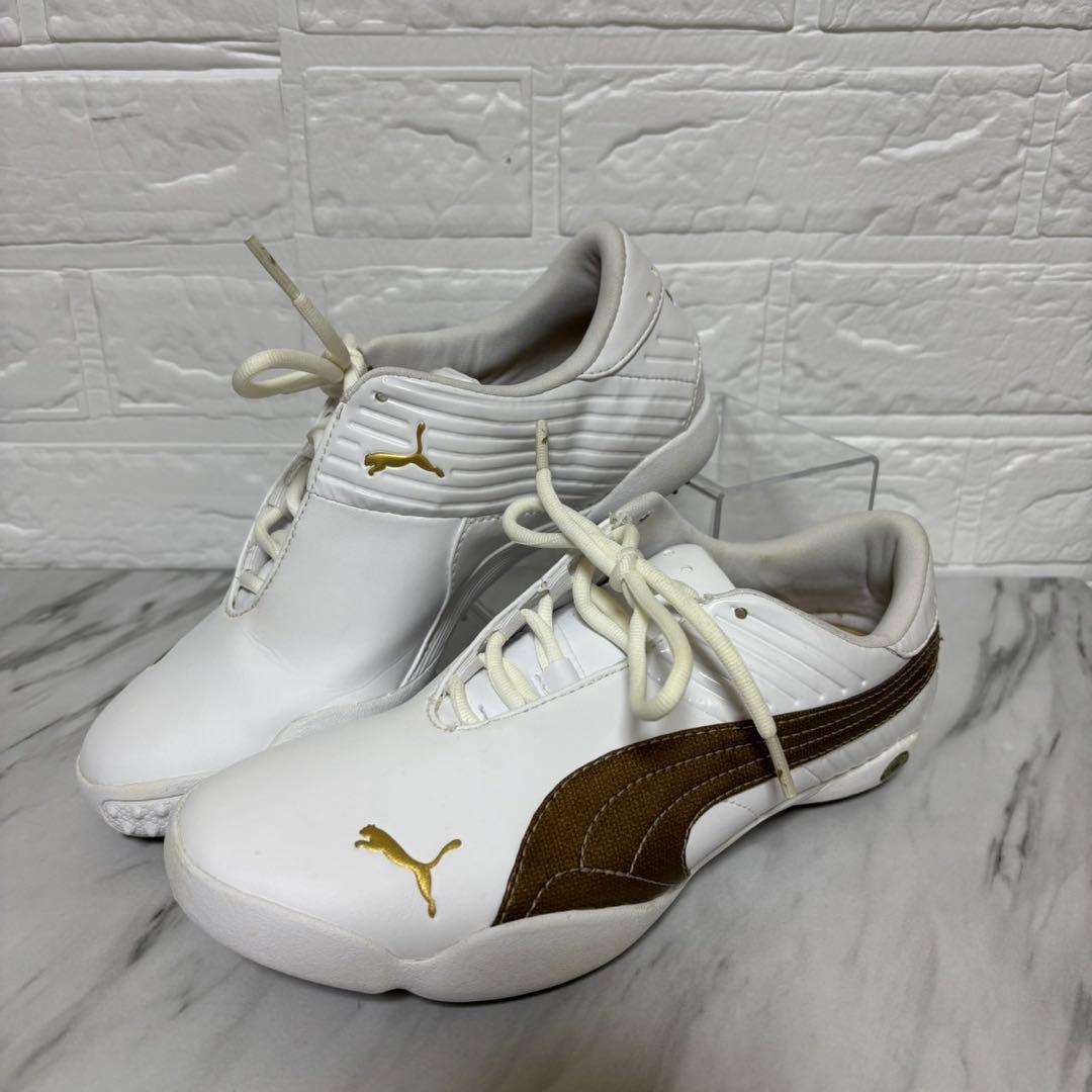 PUMA ゴルフシューズ　ゴールド　ホワイト