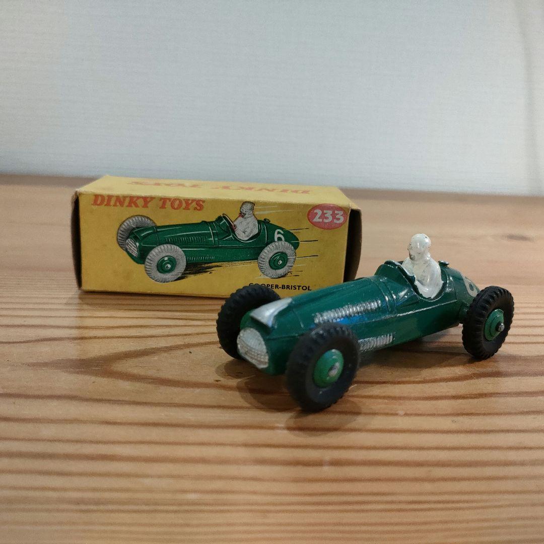 （1863）　DINKY TOYS　イギリス製　233　レーシングカー　クーパー
