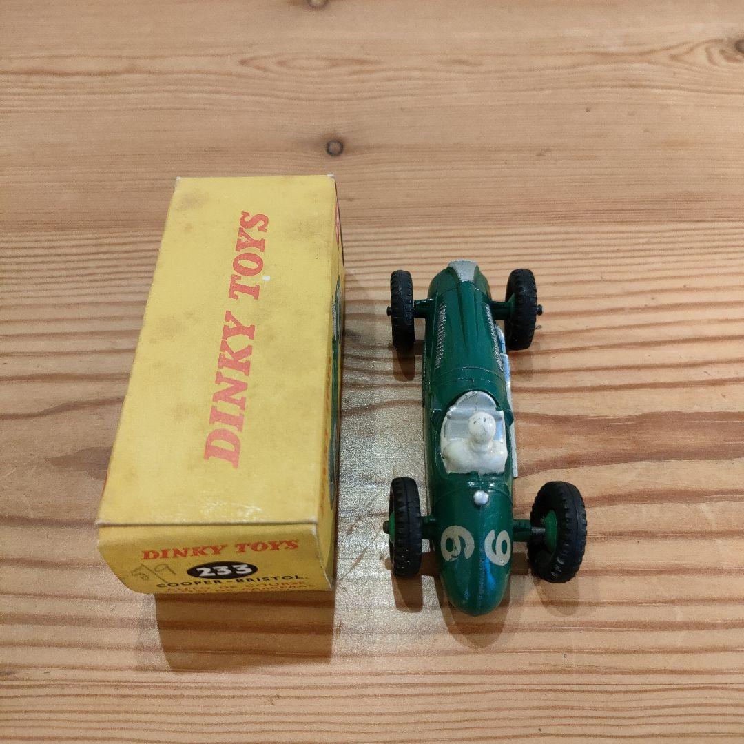 （1863）　DINKY TOYS　イギリス製　233　レーシングカー　クーパー