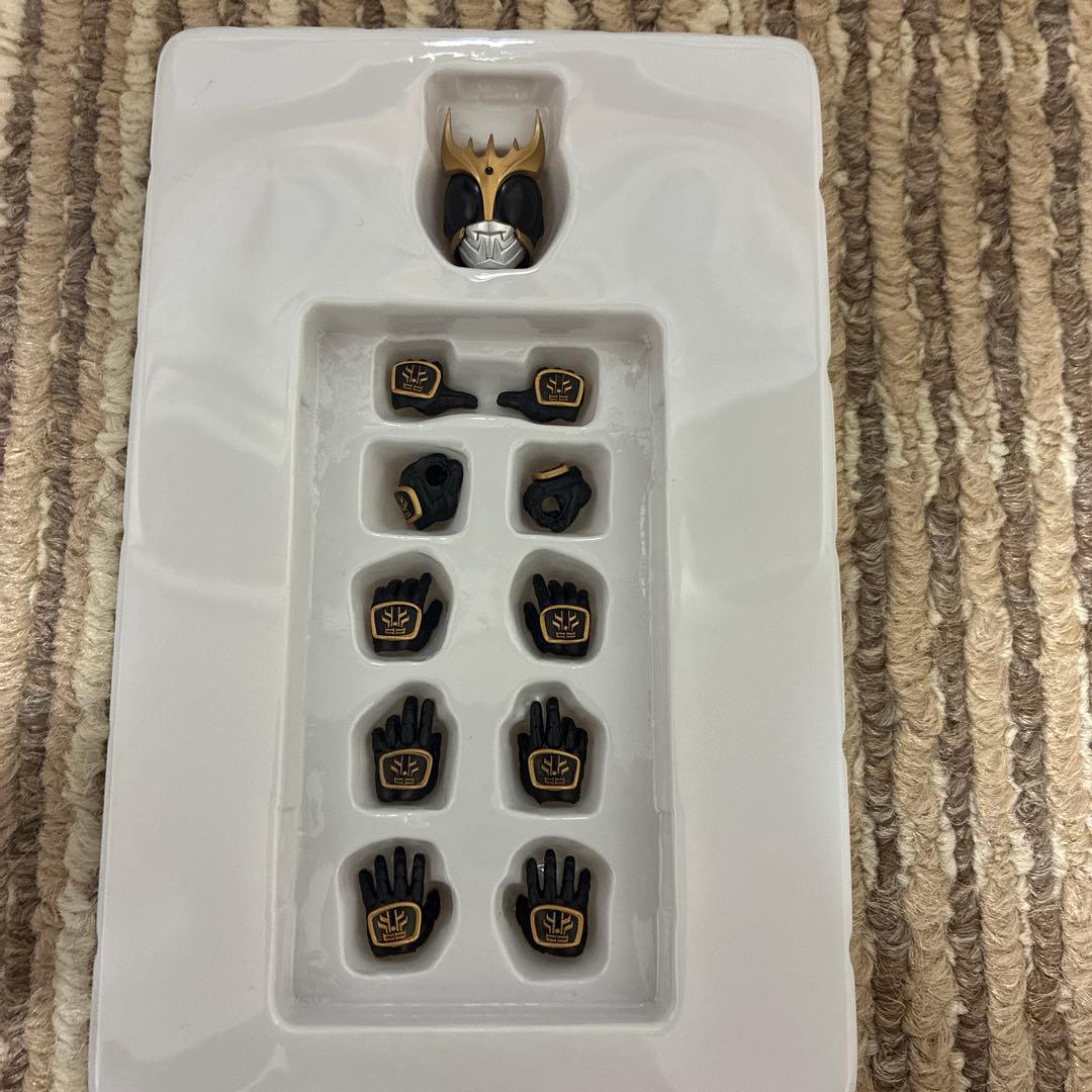 真骨頂 SHFiguarts 仮面ライダークウガ アルティメットフォーム