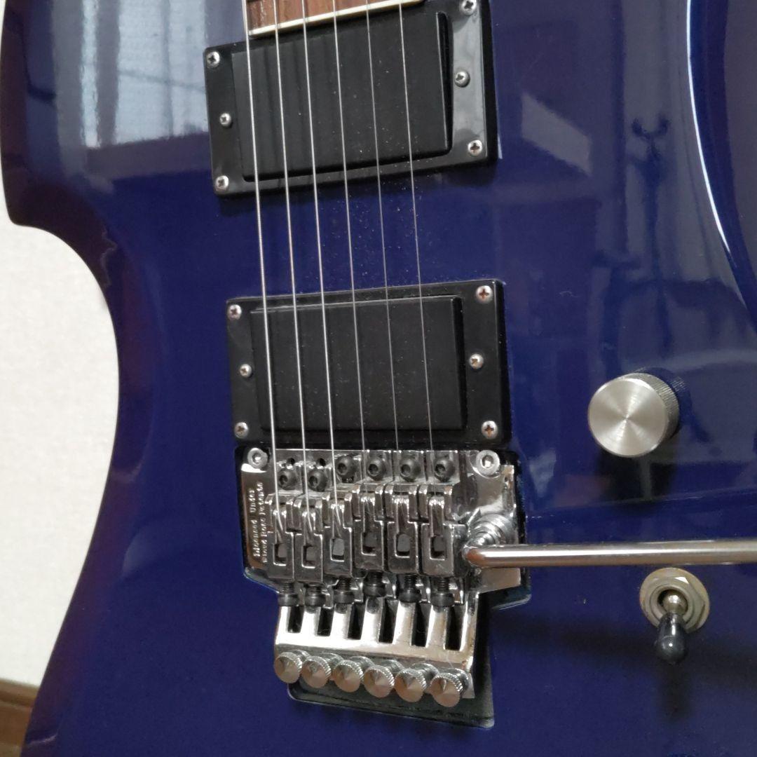 海外製モッキンバード ギター、スタンド付き