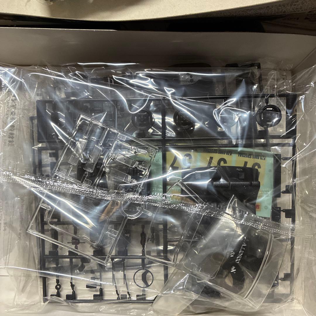 青島COROLLA 1600GT 1981年式 1/24スケール 絶版