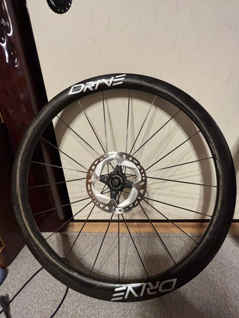 ELITEWHEELS DRIVE Drive カーボンホイール
