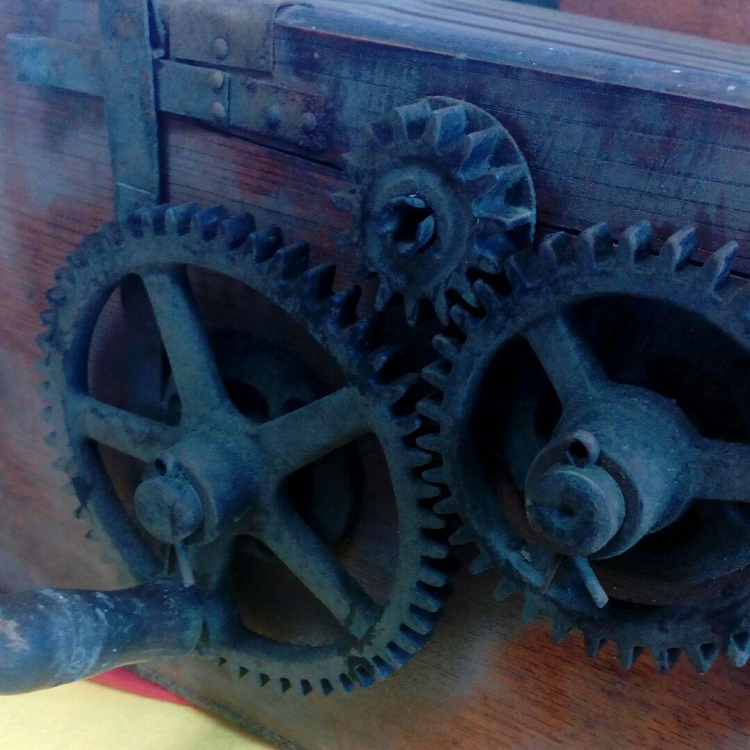 明治時代戦前養蚕業歴史資料級レア５５✕２９✕１９センチ毛羽取機産業遺物古民具飾り