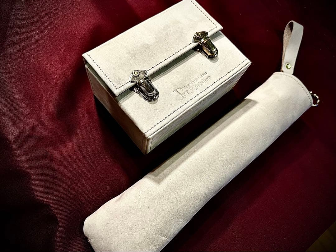 初売最終日！Pvt.Workshop 本革　デッキケース ハーフプレマケース