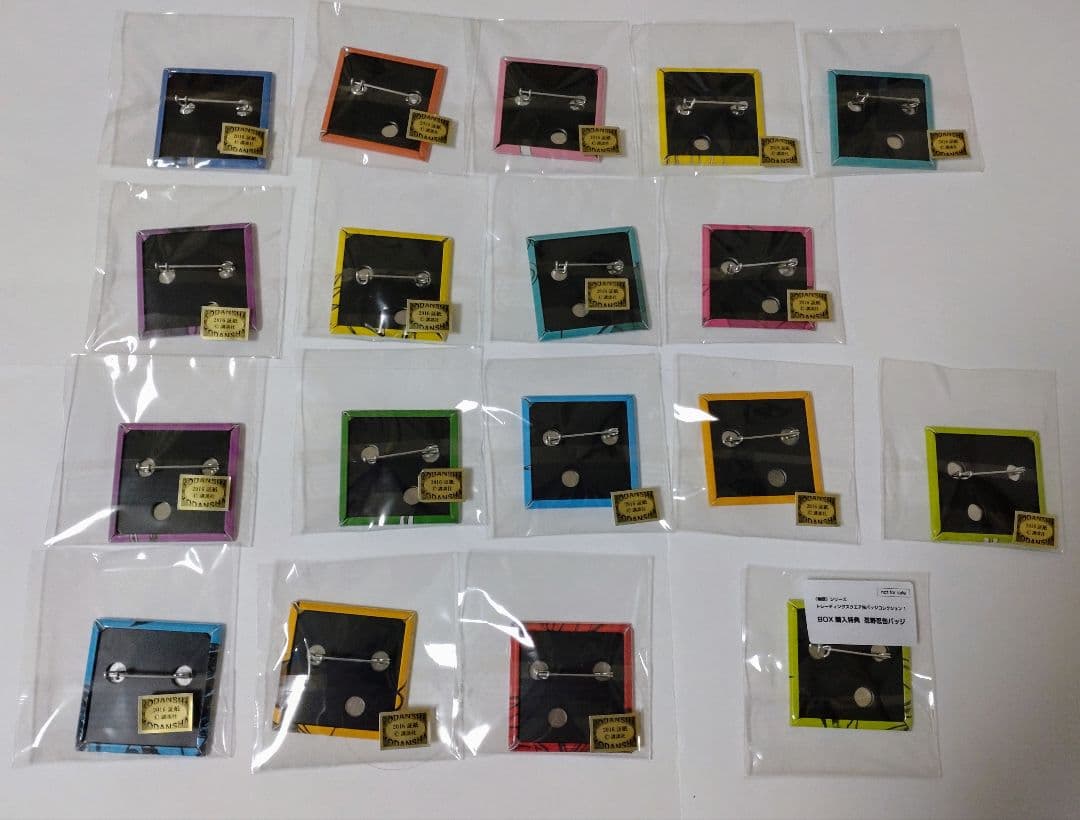 物語シリーズ スクエア缶バッチコレクション1 17種コンプ+1種(特典) 18個