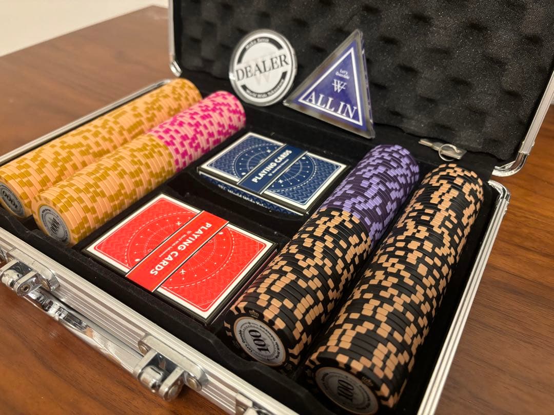 ヨコサワポーカーセット　アルミケース入り