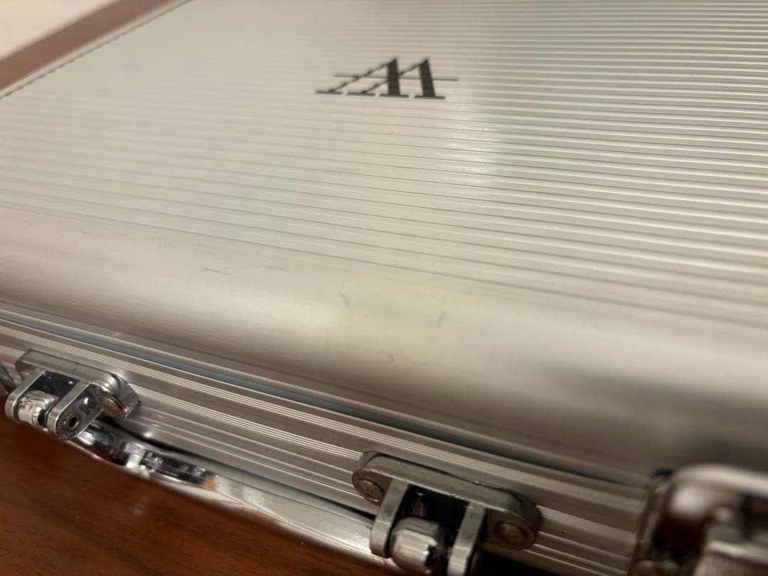 ヨコサワポーカーセット　アルミケース入り