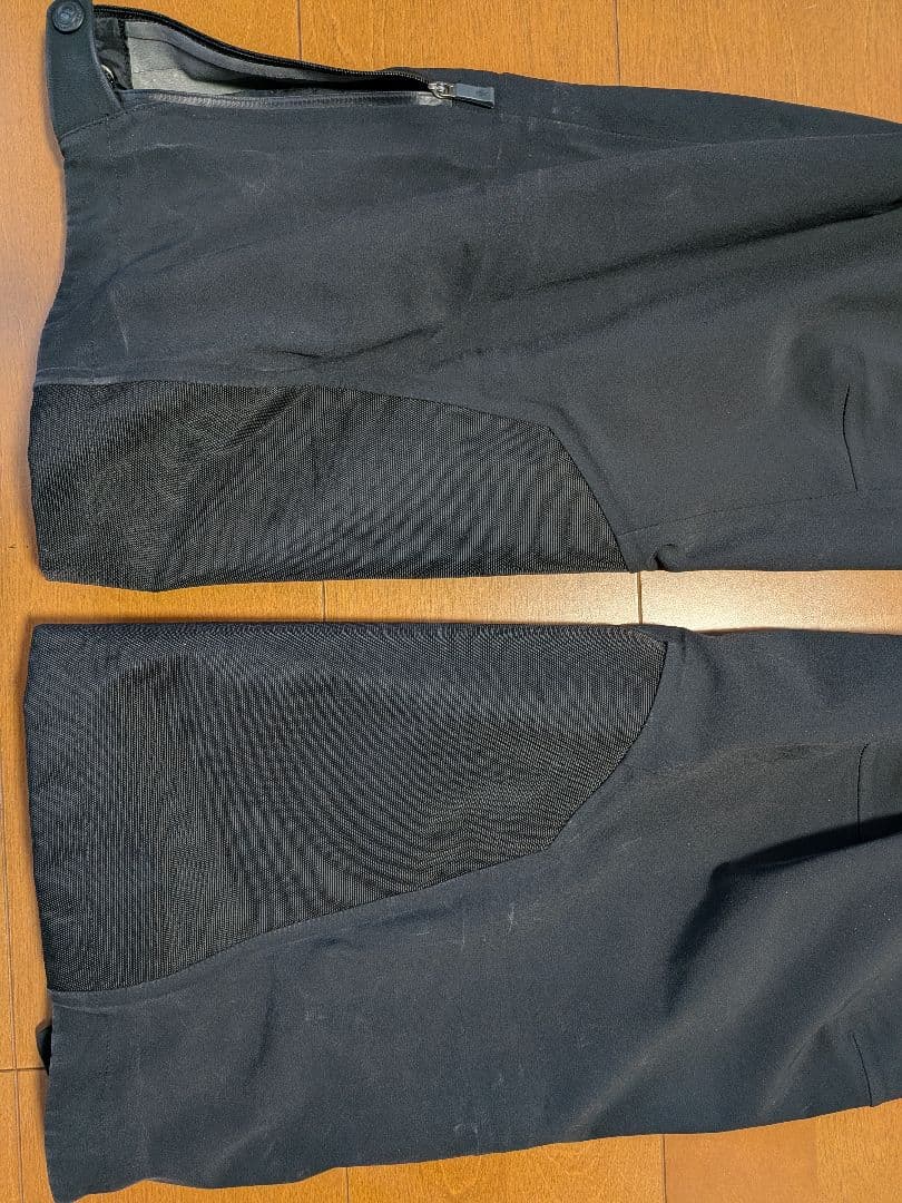 モンベル　パウダートラックビブ　ビブパンツ　ゴアテックス　Mサイズ