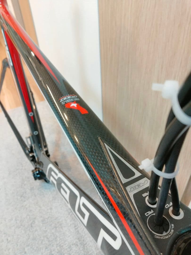 FELT B10 エアロロードバイクフレーム　520mm