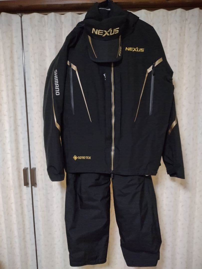 超美品　シマノ NEXUS ウォームスーツ　GORE-TEX　防寒着LL　ウェア