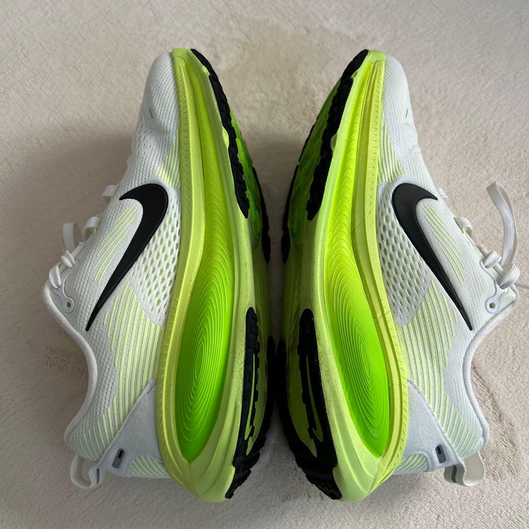 NIKE ナイキボメロ18