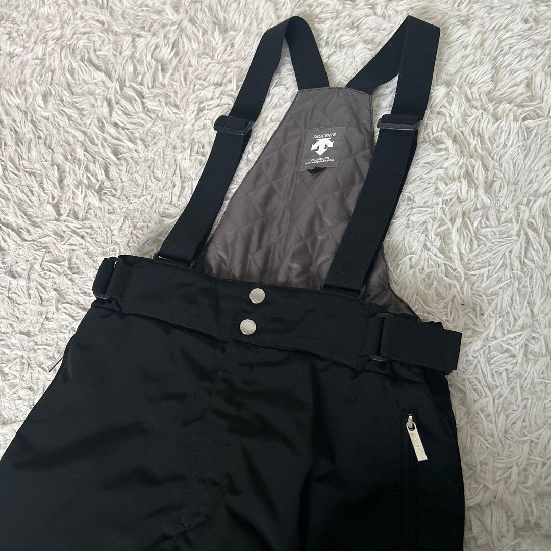 美品　デサント DESCENTE スキーウェア 上下セット　ダウン　黒　L