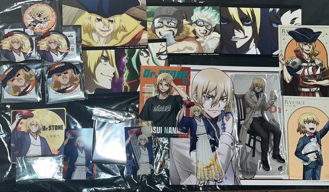 Dr.STONE 七海龍水 缶バッジ ブロマイド アクスタ ウォルマ アモカフェ
