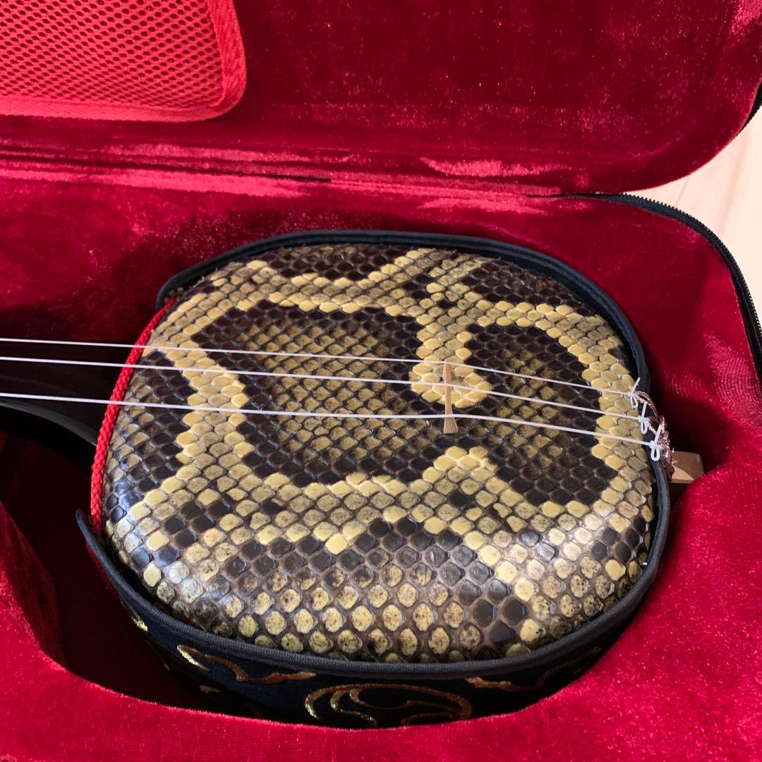 沖縄三線　真壁型【おまけ付き】