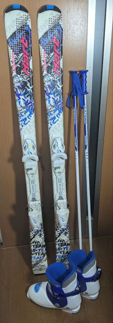 ジュニアスキーセット　板130センチ　ブーツ24センチ