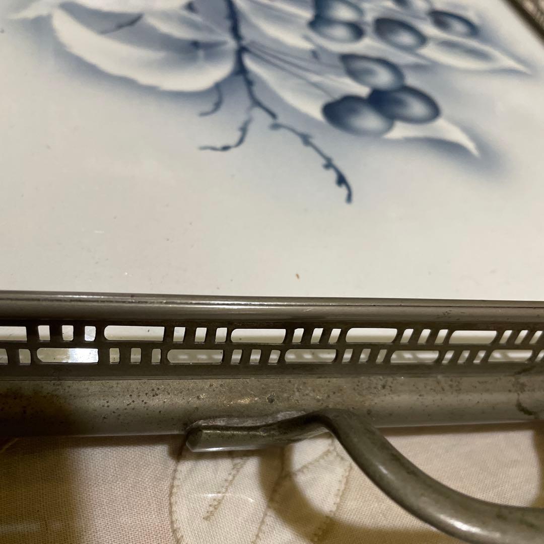 580トレーイギリス陶器のトレーさくらんぼ柄