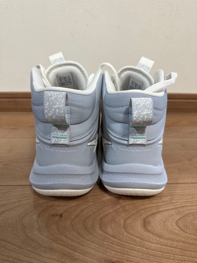 価格変更しました！アシックス バスケットボールシューズ グレー