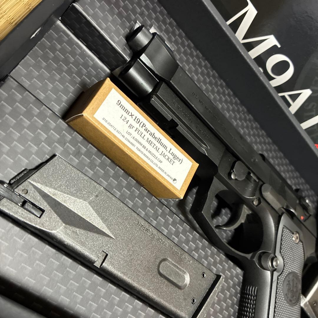 値引き不可　東京マルイM9A1ガスブローバック　純正マガジン+1