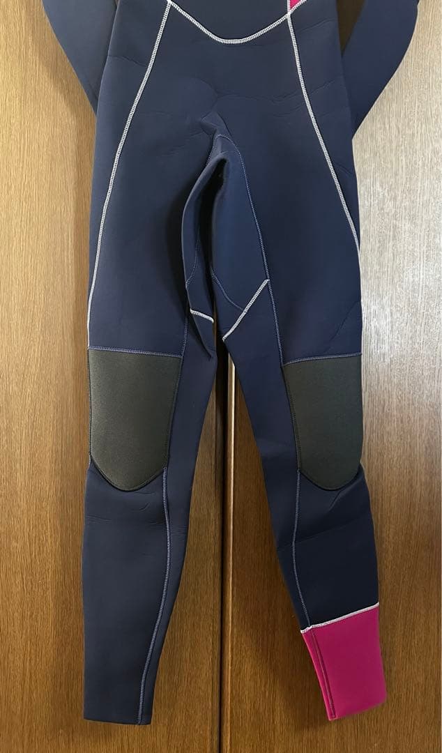 ROXY ロキシー ジャーフル サーフィン