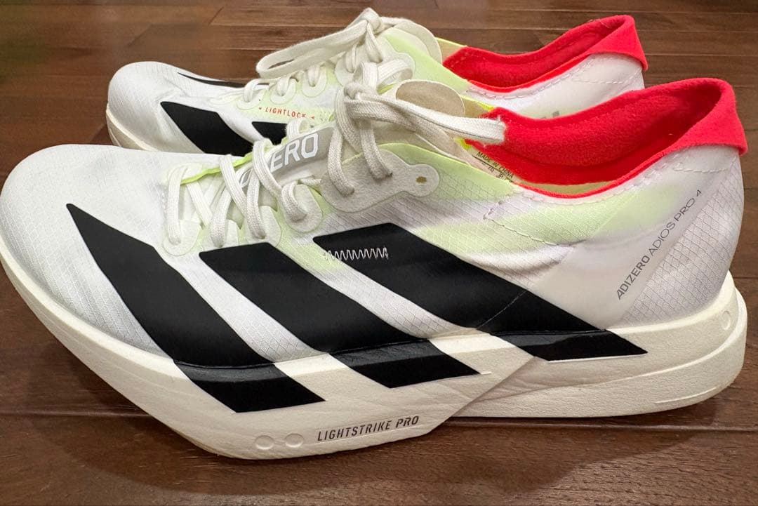 アディダス　アディオスプロ4 ランニングシューズ　25.5㎝　e2