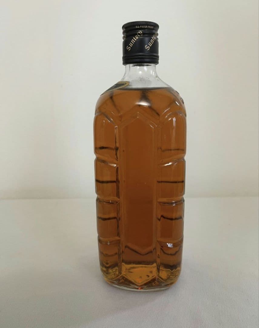 ★最終値引き★終売品　サントリー 黒角 味わい旨口 700ml 　 角瓶