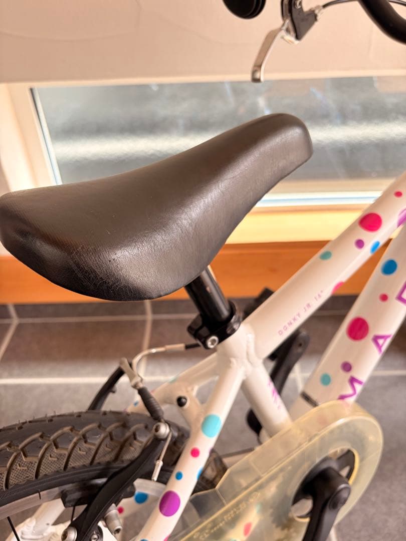 MARIN 16子供用自転車 ホワイト・マルチカラー