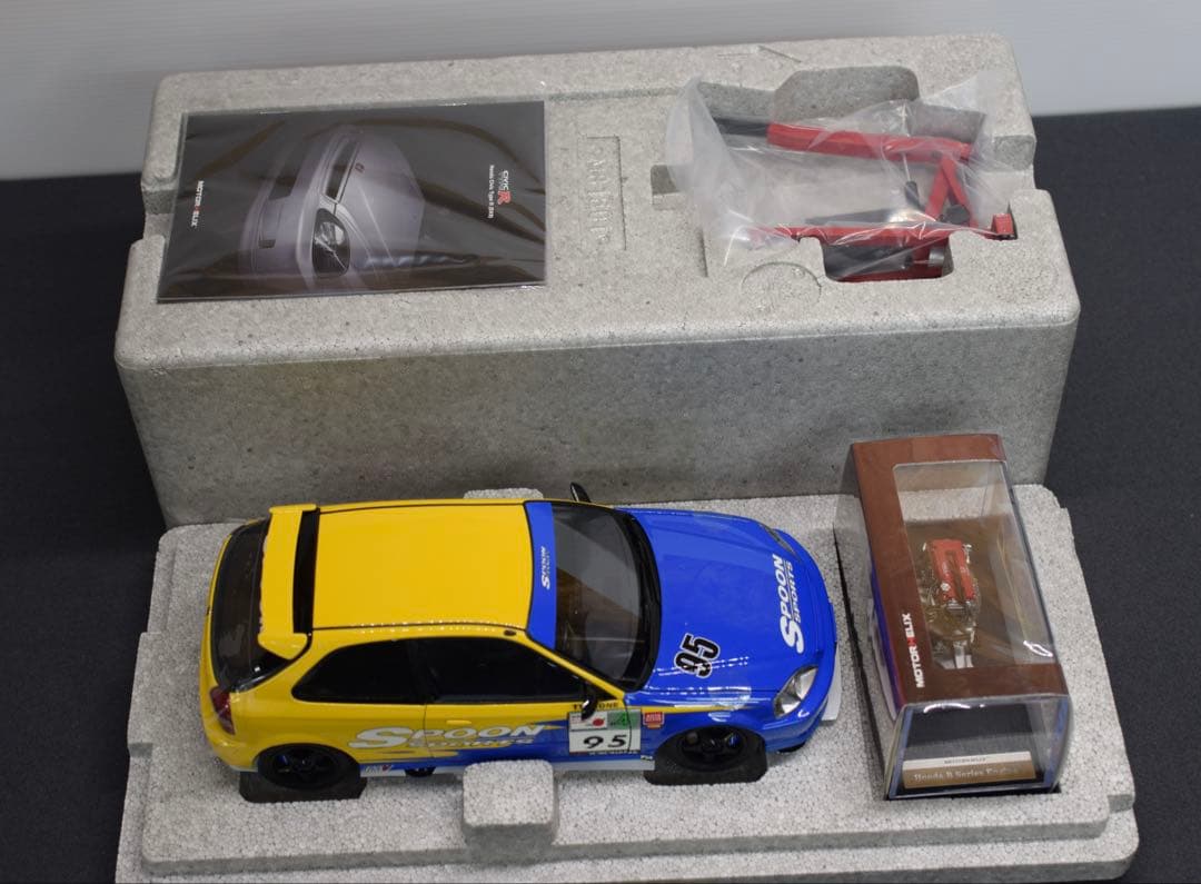 Spoon Civic Type R 1/18 スケールモデル