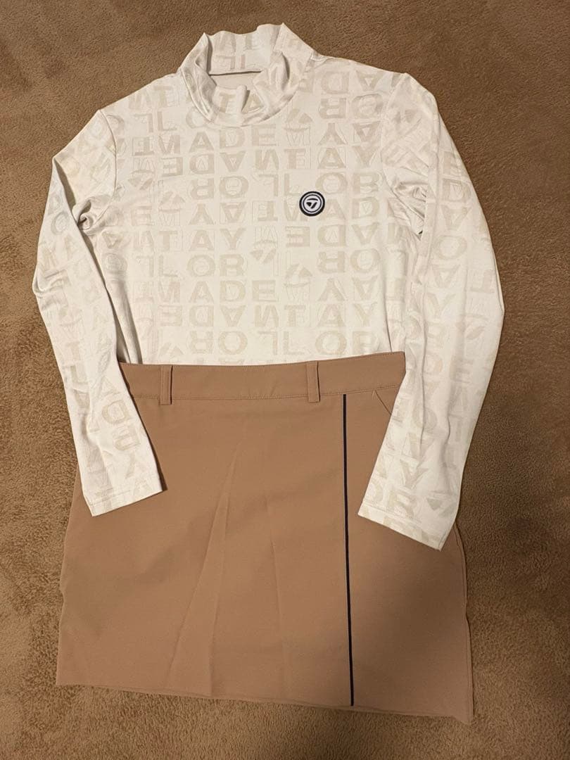 テーラーメイド　ゴルフ　上下セット