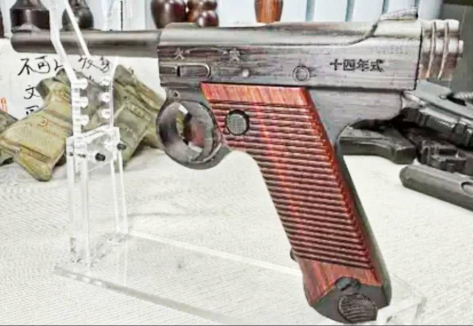 南部十四式黒檀模型　1/1スケール　手作　新品