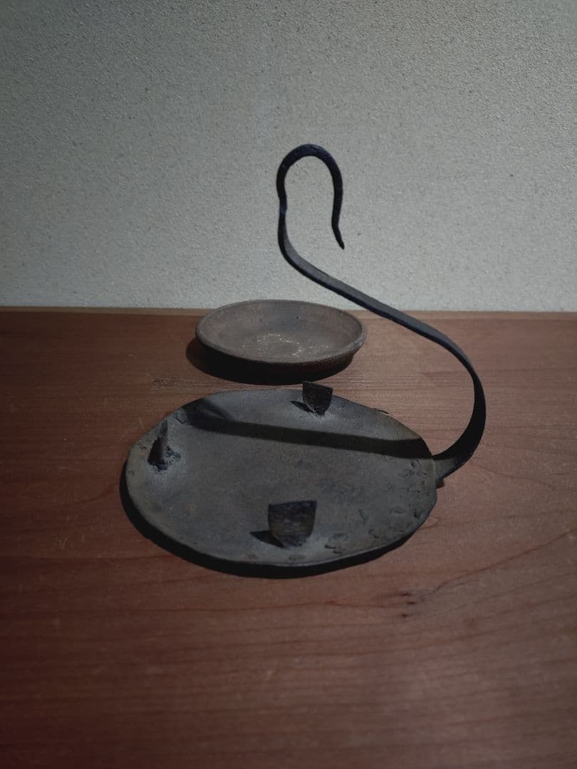 鉄製 吊るし灯火器 花器 花入れ 古道具 古民具 燭台 行燈 行火 灯明