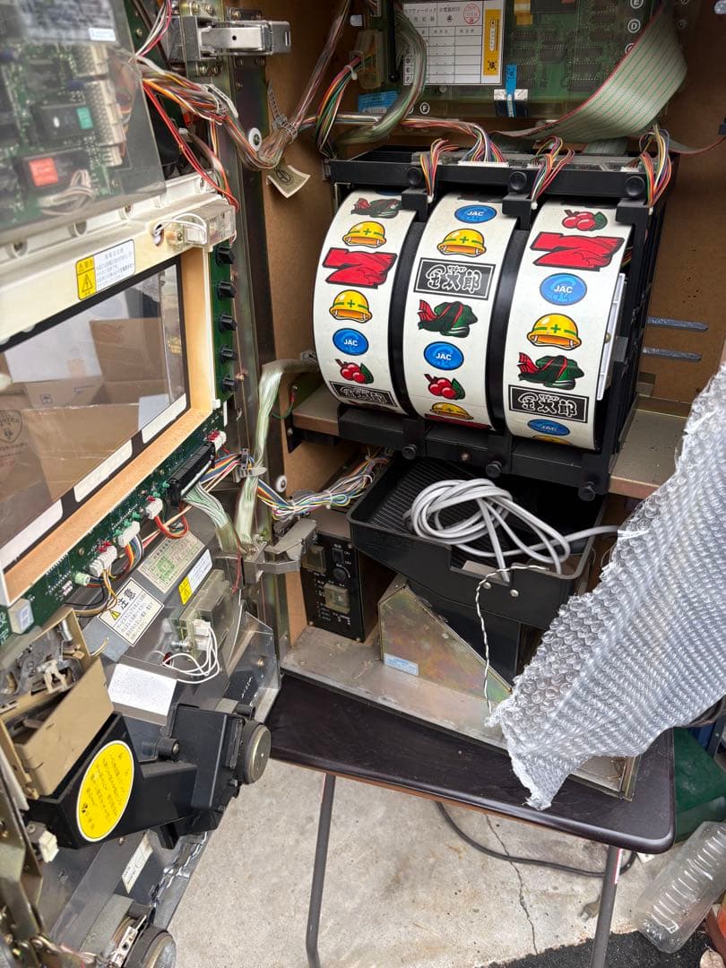 サラリーマン金太郎　4号機　スロット実機　アミューズ仕様　通電確認済み変圧器あり