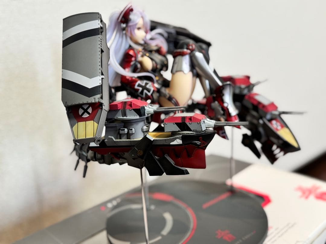 中古品　アルター アズールレーン プリンツ・オイゲン 1/7 フィギュア